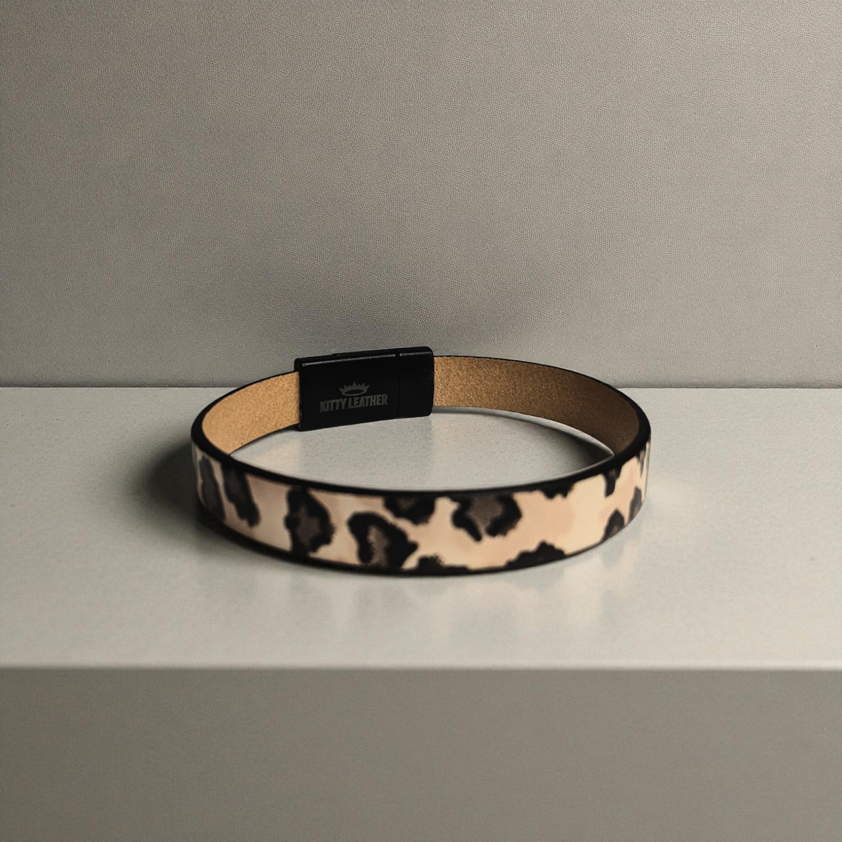 New Snow Leopard | Leather Bracelet | Kitty Leather