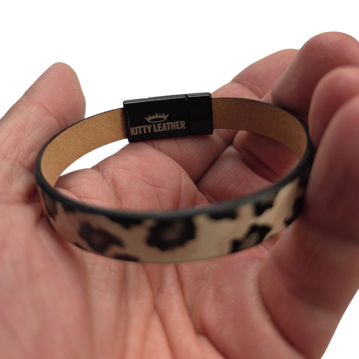 New Snow Leopard | Leather Bracelet | Kitty Leather